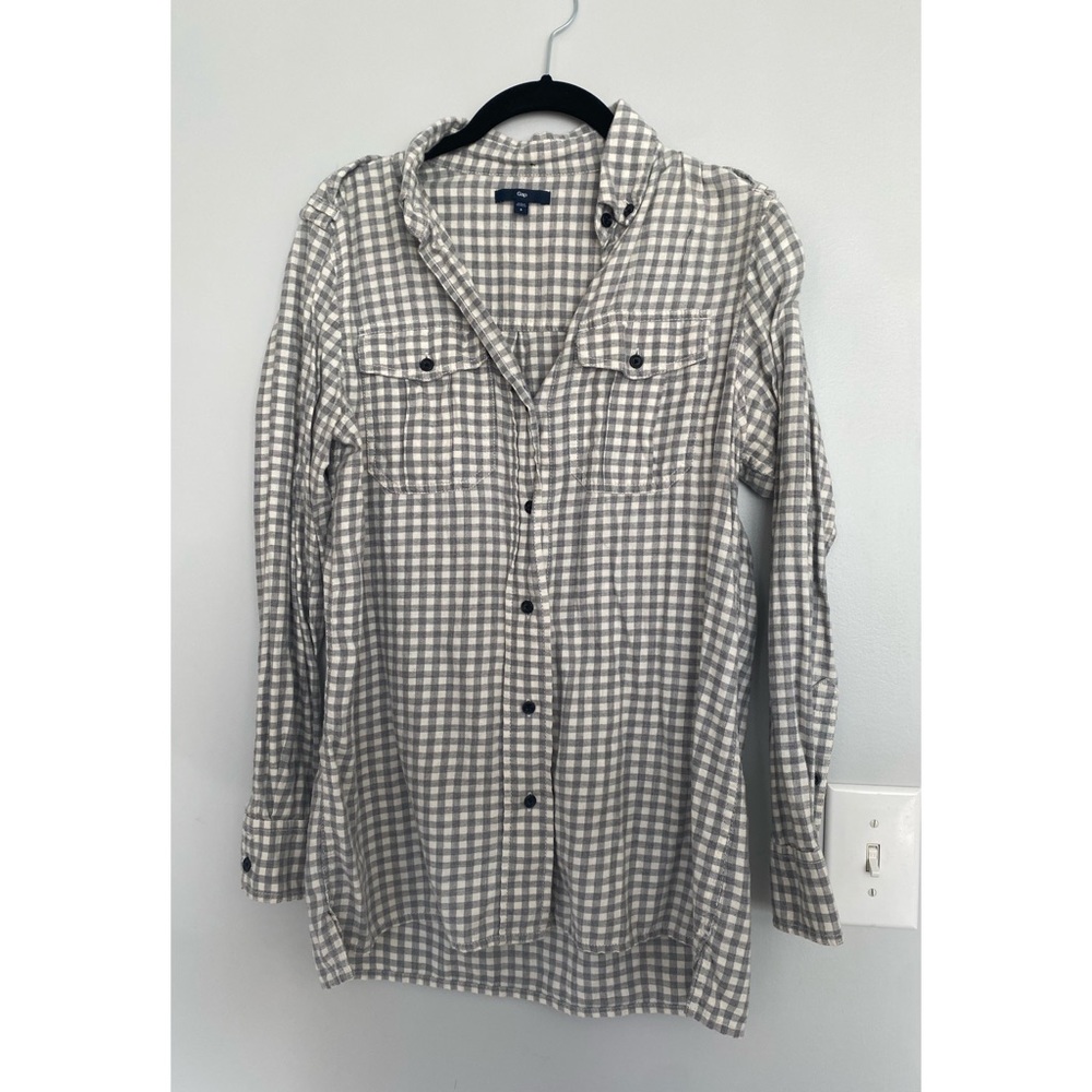 GAP Women’s S Flannel Grey White Hi Lo Shackrt Button Up Tunic Top